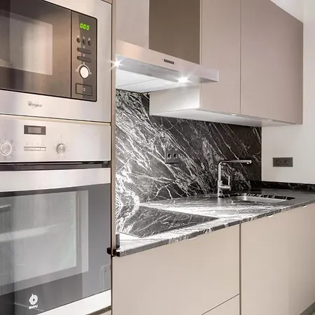 Nuevo Lujo Centro De + Wifi . Parking Appartement