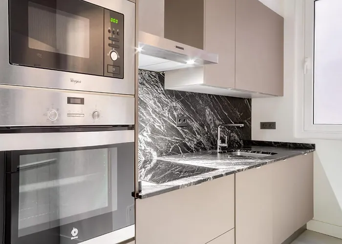 Nuevo Lujo Centro De + Wifi . Parking Lägenhet