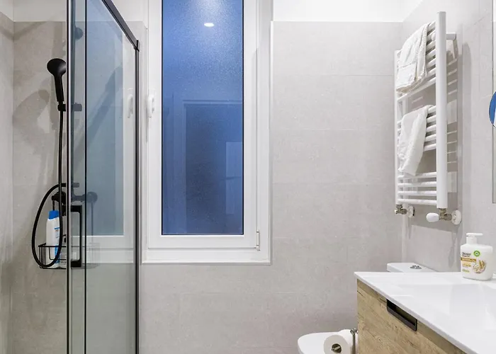 Apartment Nuevo Lujo Centro De + Wifi . Parking *