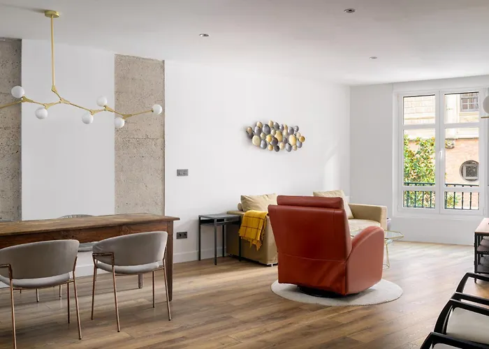 Nuevo Lujo Centro De + Wifi . Parking *